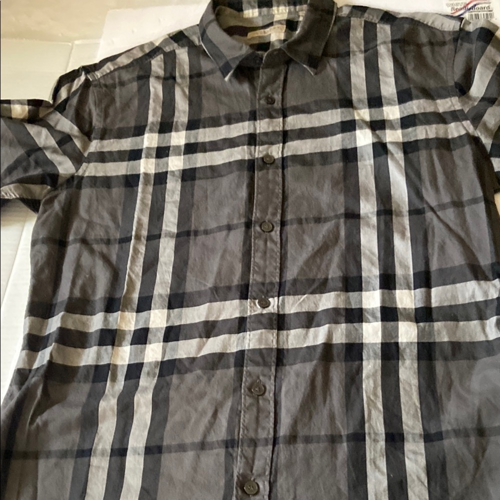 Burberry Brit Gray Casual Button Down Shirt with Bold Plaid - Picture 4 of 9